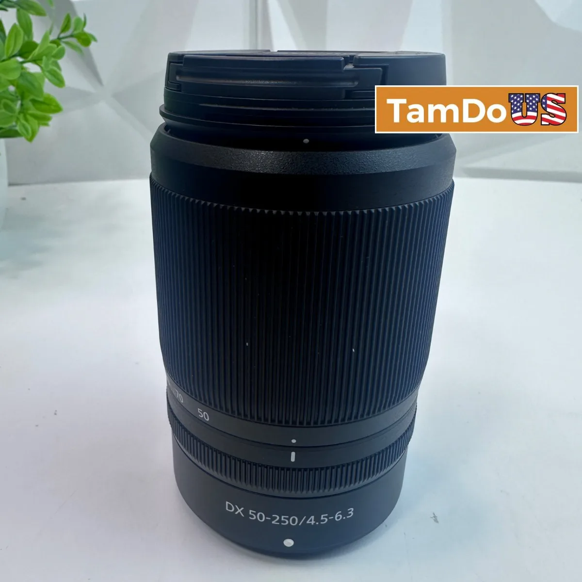 Nikon NIKKOR Z DX 50-250mm f/4.5-6.3 VR Lens Black Telephoto Zoom for Nikon Z - Photo 1 - Real photo at TamDoUS Salt Lake City