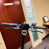 NIU KQi 300P Foldable Electric Kick Scooter, 30mi Range, 20mph, Adult E-Scooter - Thumbnail 5