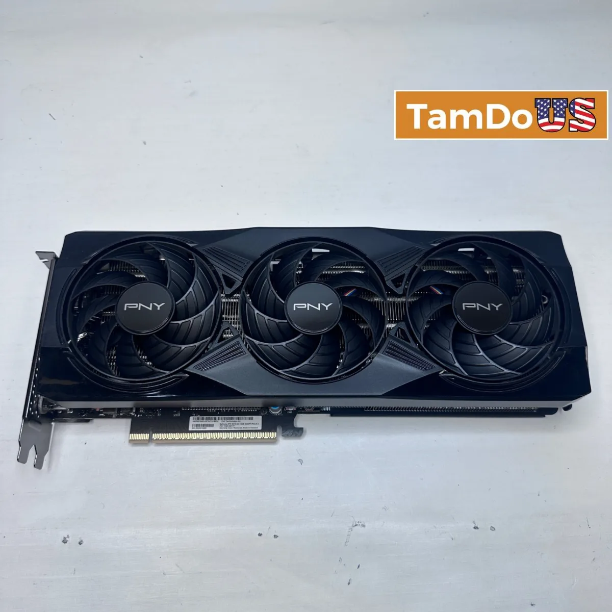 PNY GeForce RTX 5070 OC 12GB GDDR7 PCIe 5.0 Triple Fan Graphics Card RTX5070 - Photo 1 - Real photo at TamDoUS Salt Lake City