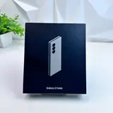 SAMSUNG GALAXY Z FOLD6 | 256GB | SILVER SHADOW | Verizon Locked - Thumbnail 3