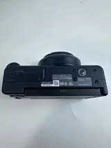 Sony ZV-1F Vlog Camera for Content Creators and Vloggers - Black - Thumbnail 10