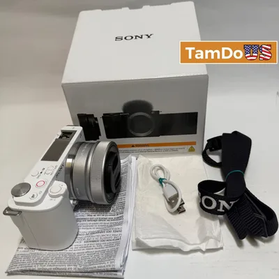 Sony ZV-E10 Mirrorless Camera with 16-50mm f/3.5-5.6 OSS II Lens Kit - White/WQ - Photo 1 - Real photo at TamDoUS Salt Lake City