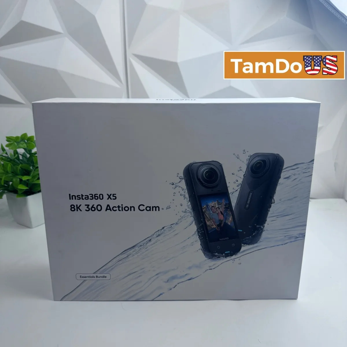 Insta360 X5 8K 360 Action Cam Essentials Bundle Waterproof Pocket Video Camera - Photo 1 - Real photo at TamDoUS Salt Lake City